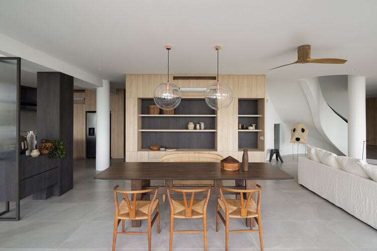dP Apartment House / Tristan & Ju - Interior Photography, Kitchen, Wood, Lighting, Table, Chair, Glass